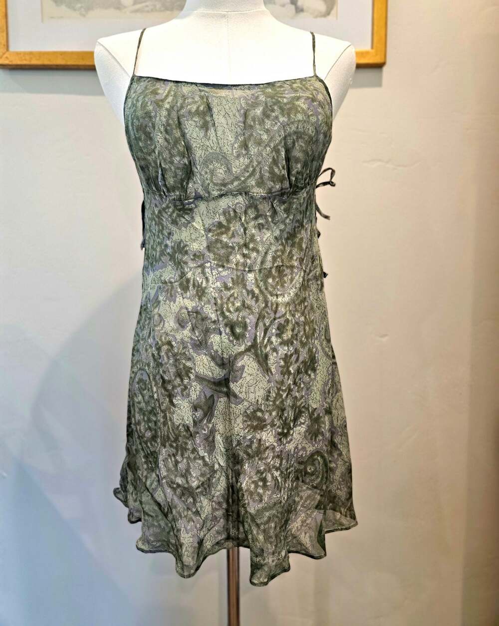 100% Silk Victoria's Secret Fairycore Vintage Side Tie Slip Dress Green Small